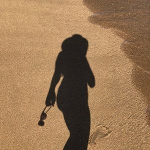 Meet your Posher, Larissa